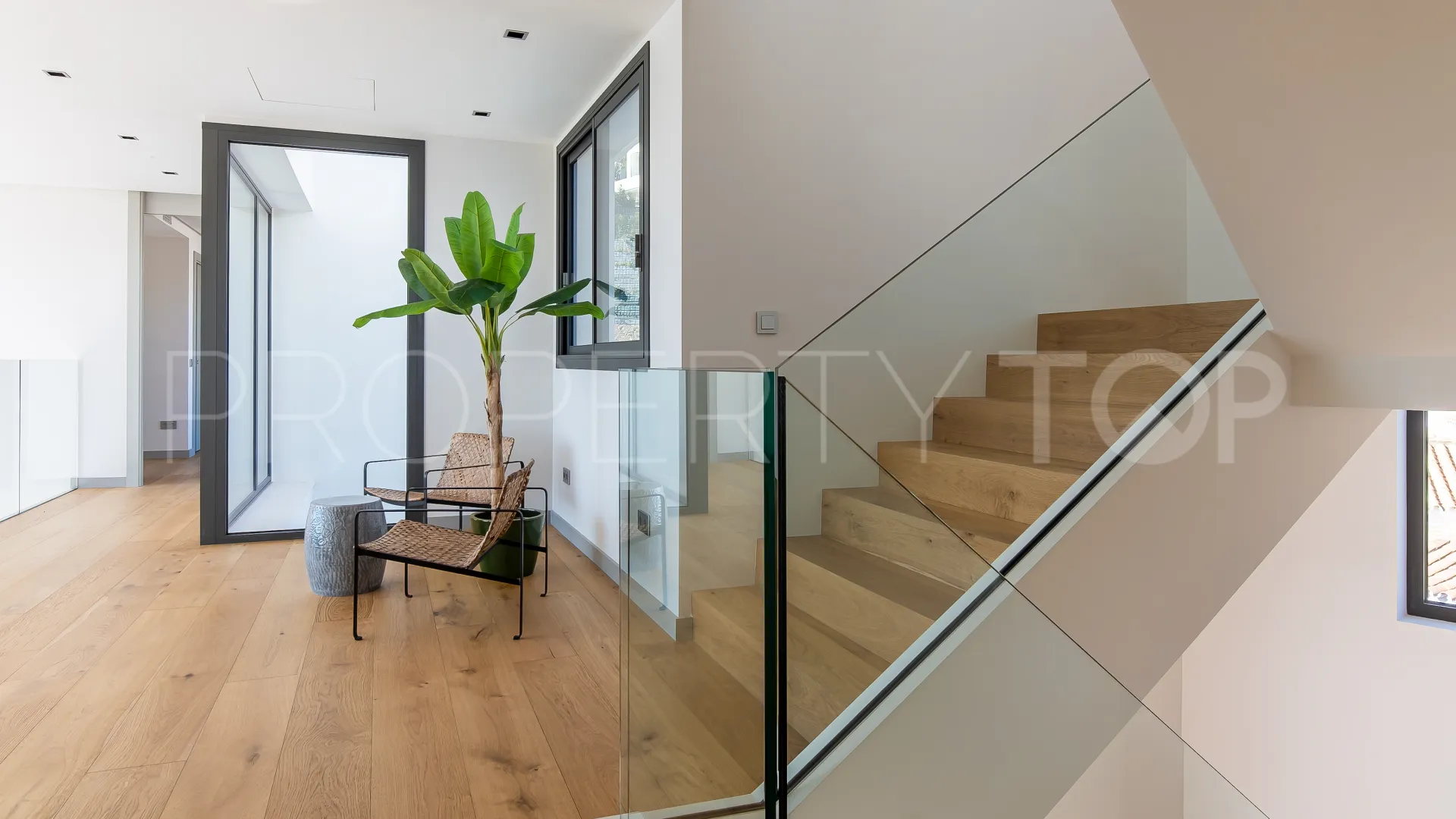 Se vende villa en Lomas de La Quinta