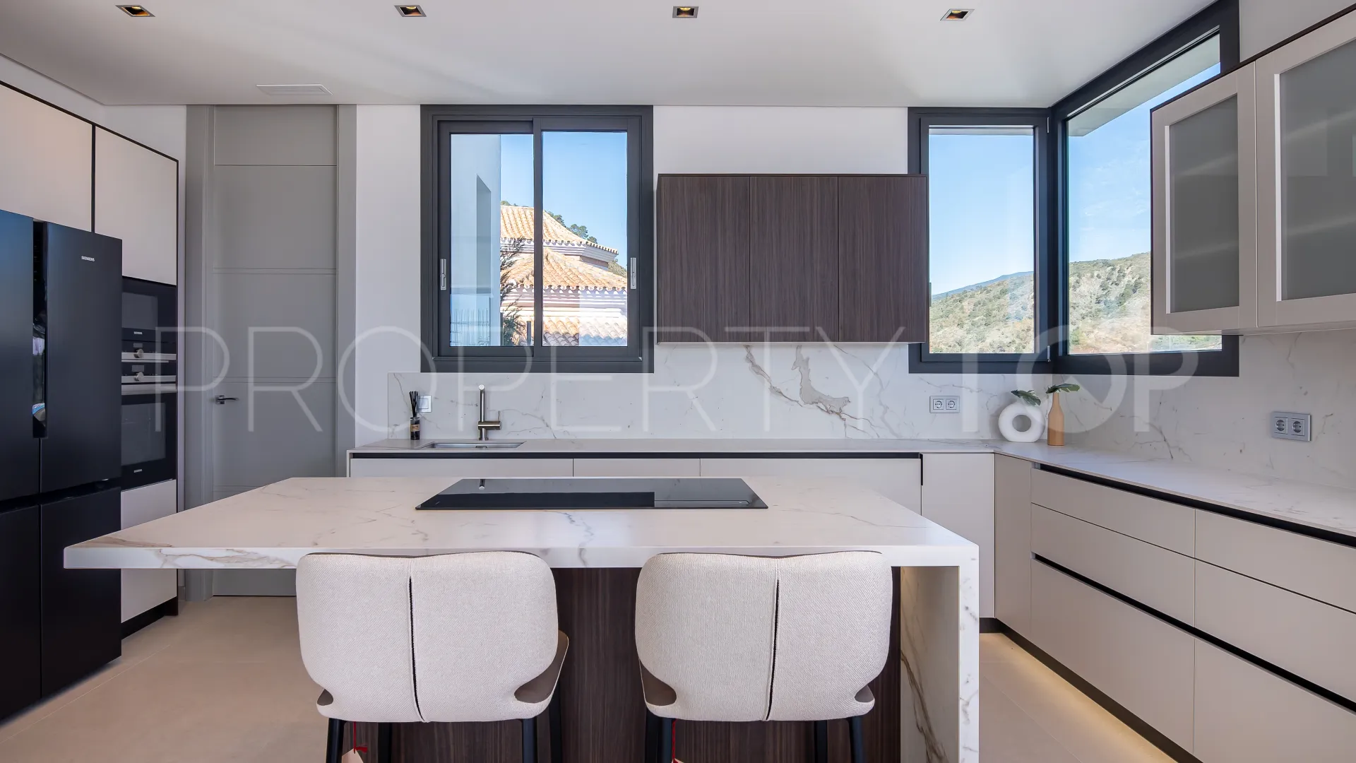Se vende villa en Lomas de La Quinta