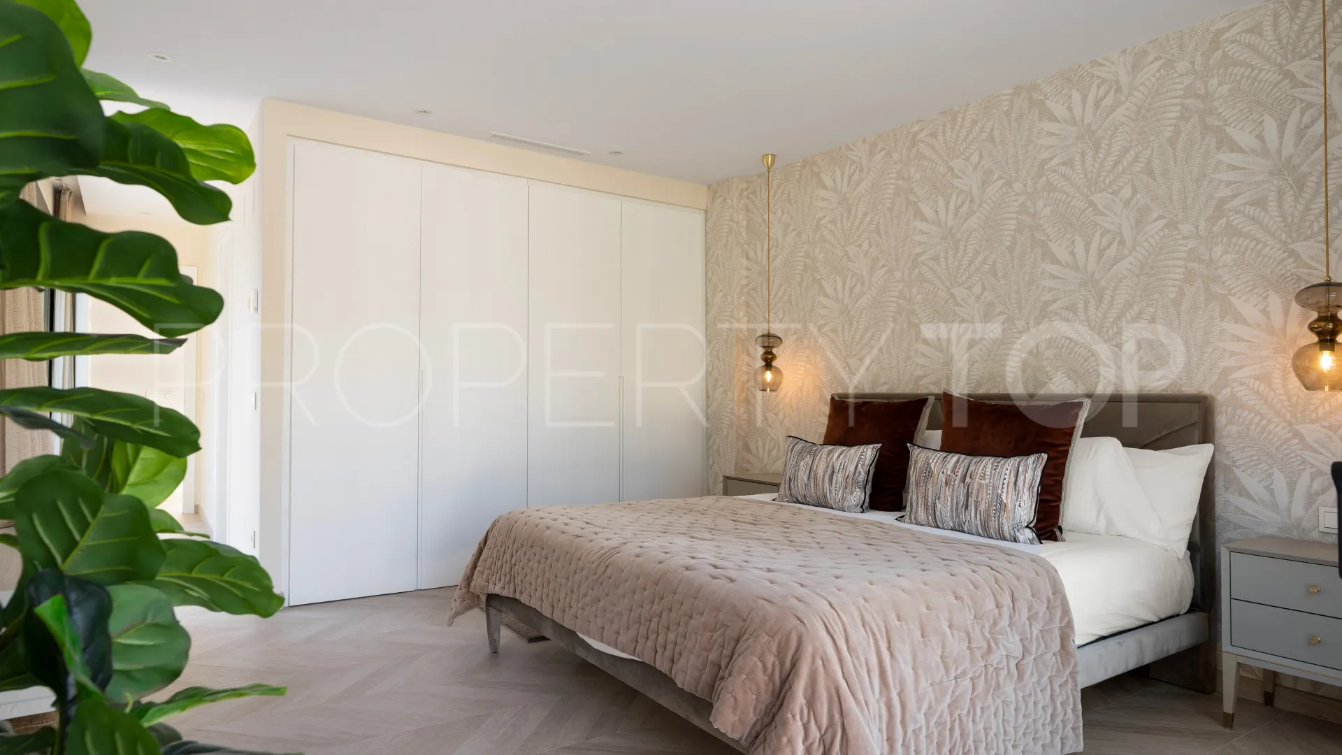 For sale 4 bedrooms villa in Las Brisas