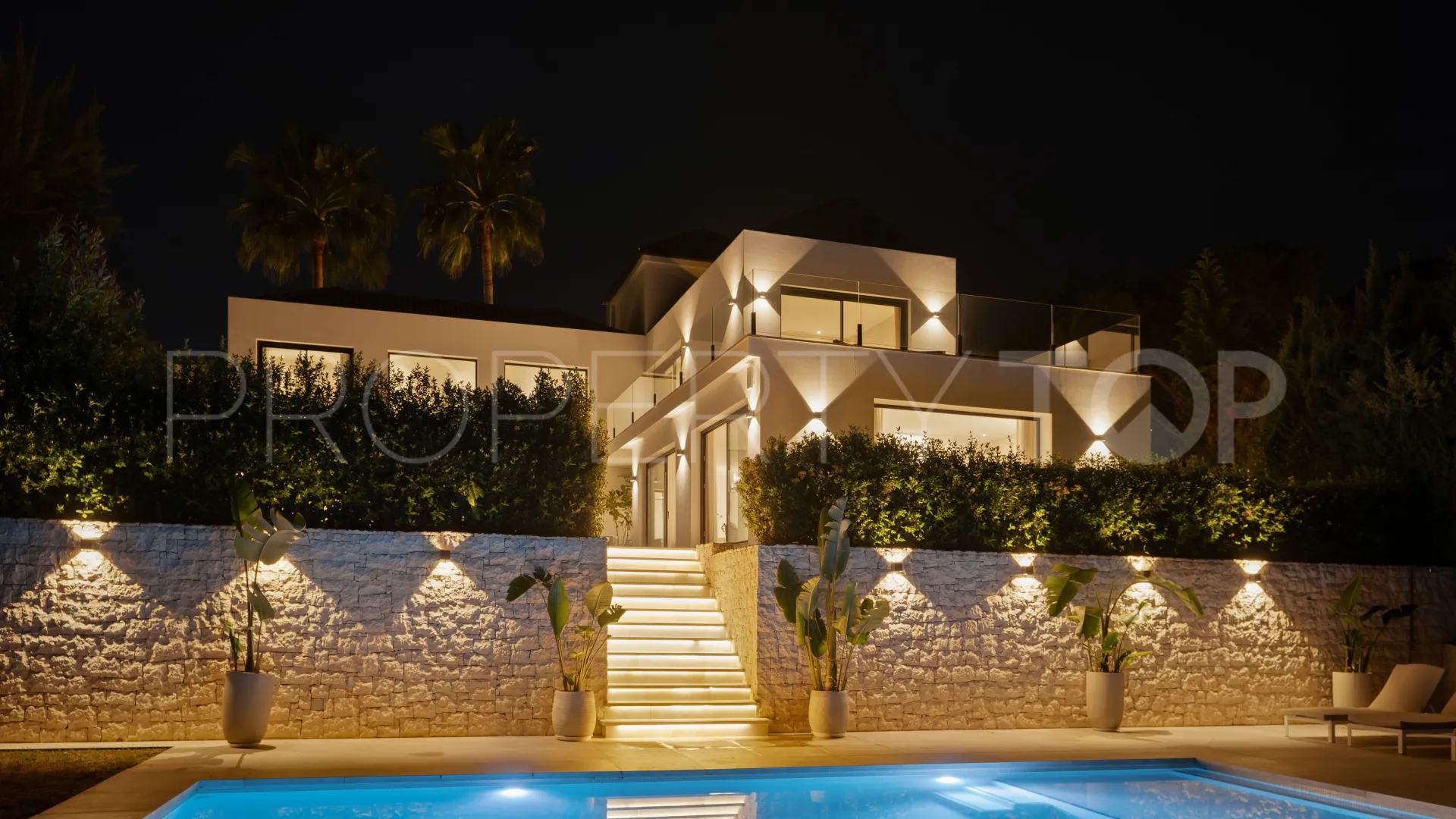 For sale 4 bedrooms villa in Las Brisas