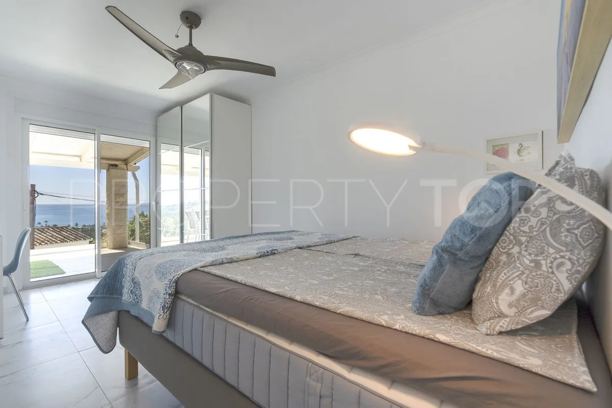Villa in Mijas Costa for sale