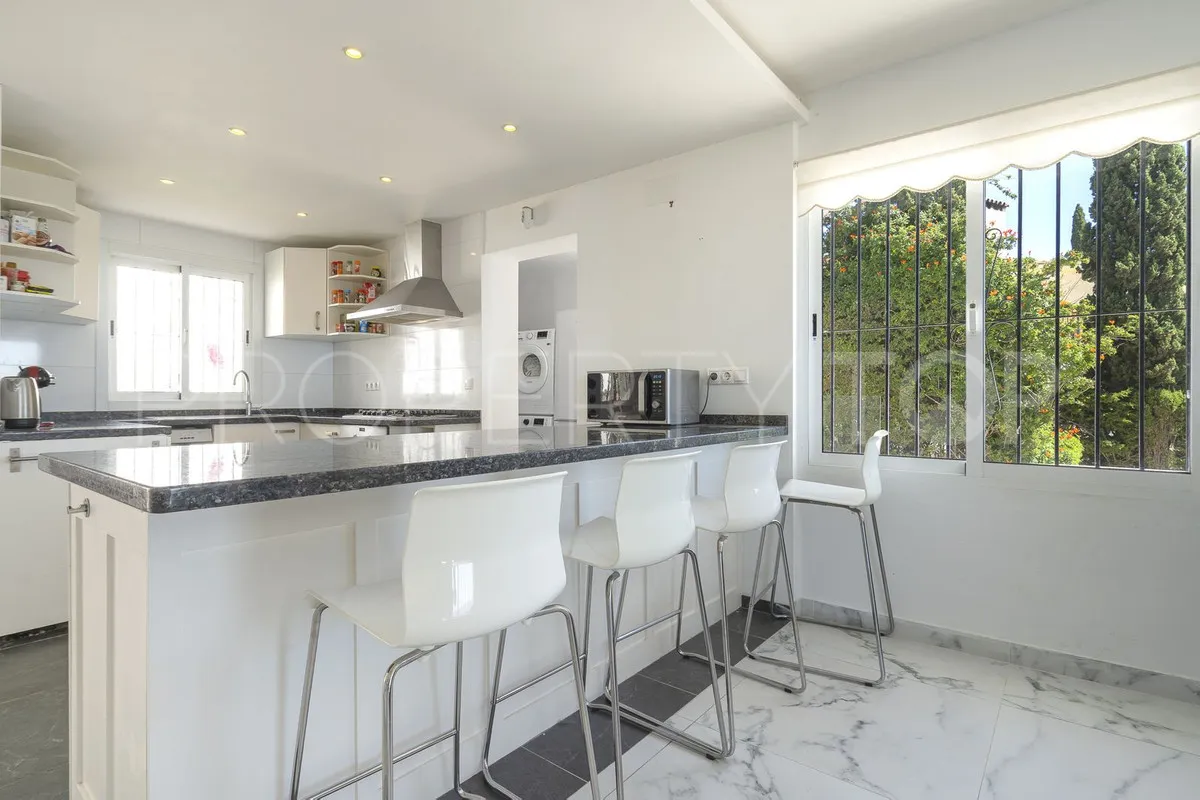 Villa in Mijas Costa for sale