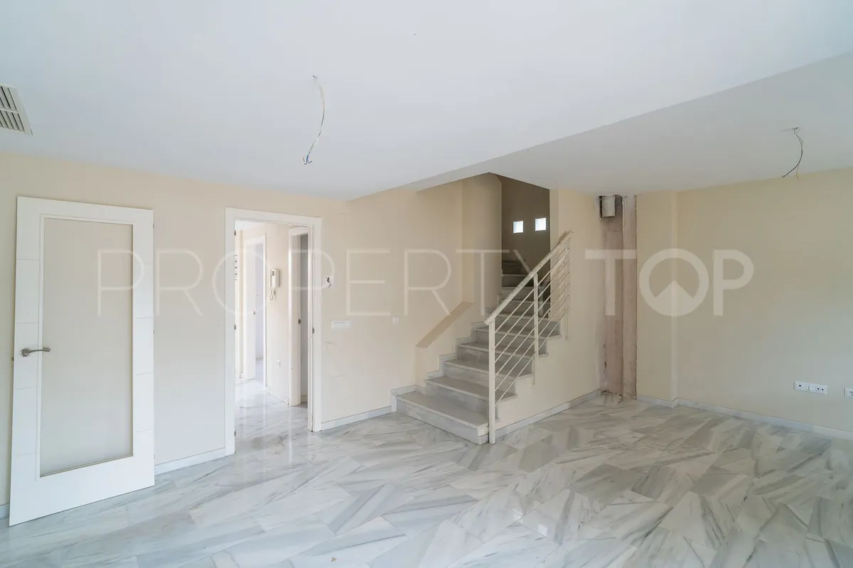 Calahonda 4 bedrooms house for sale
