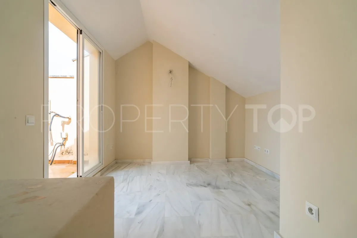Calahonda 4 bedrooms house for sale