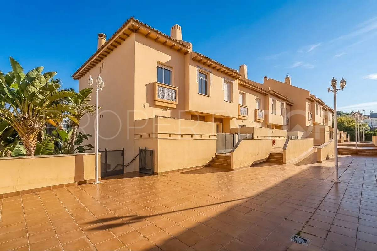 Calahonda 4 bedrooms house for sale