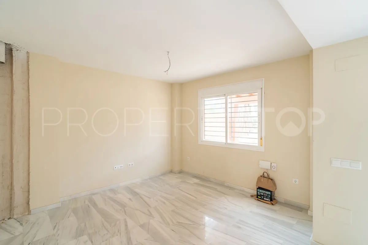 Calahonda 4 bedrooms house for sale
