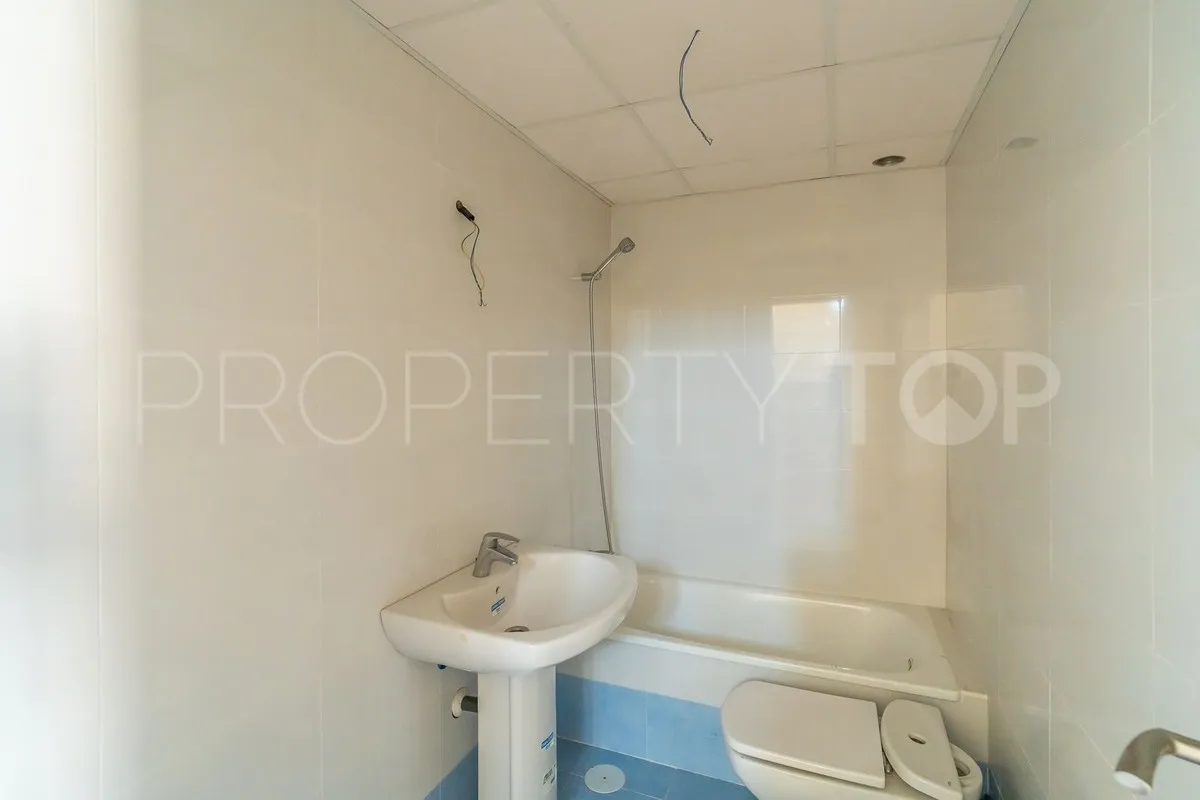 Calahonda 4 bedrooms house for sale