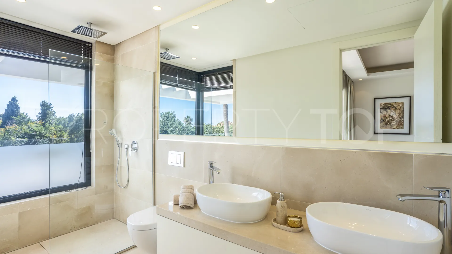 For sale villa with 5 bedrooms in Golden Mile