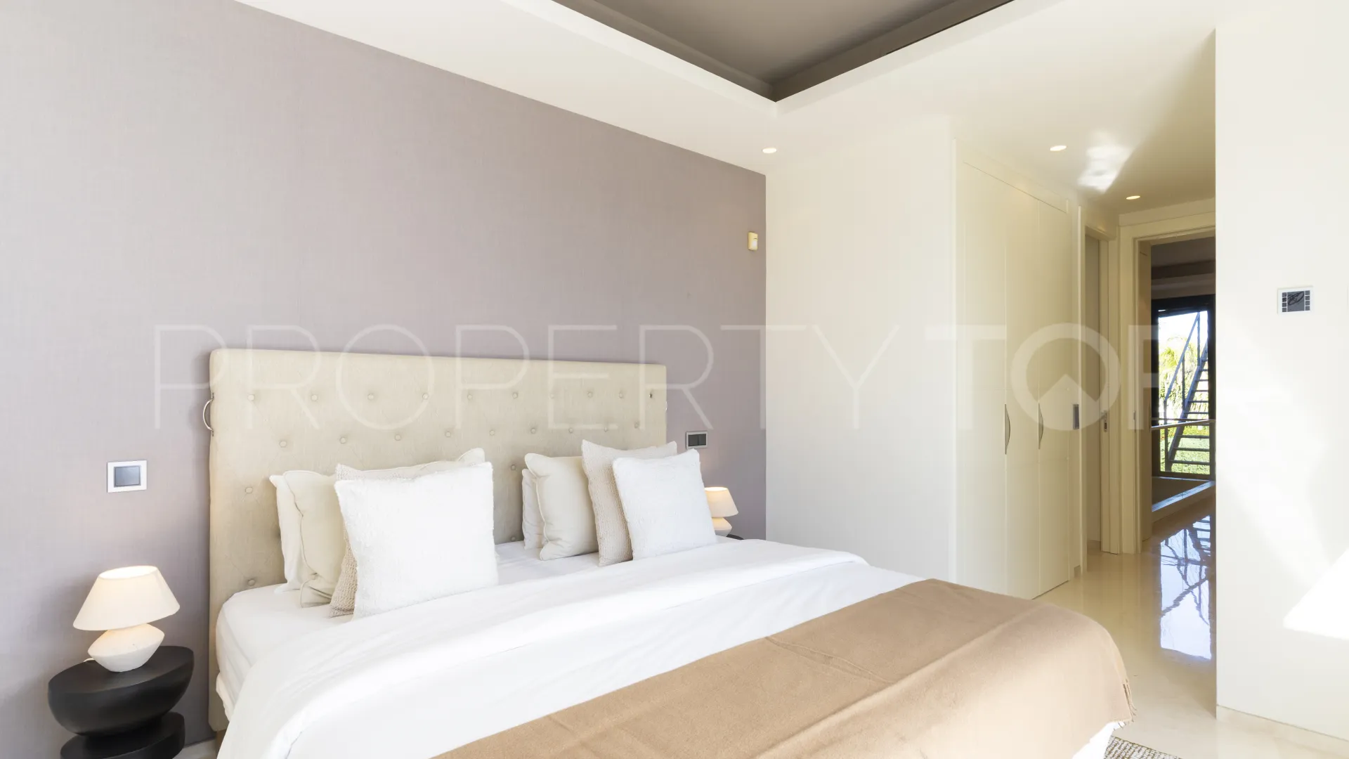 For sale villa with 5 bedrooms in Golden Mile