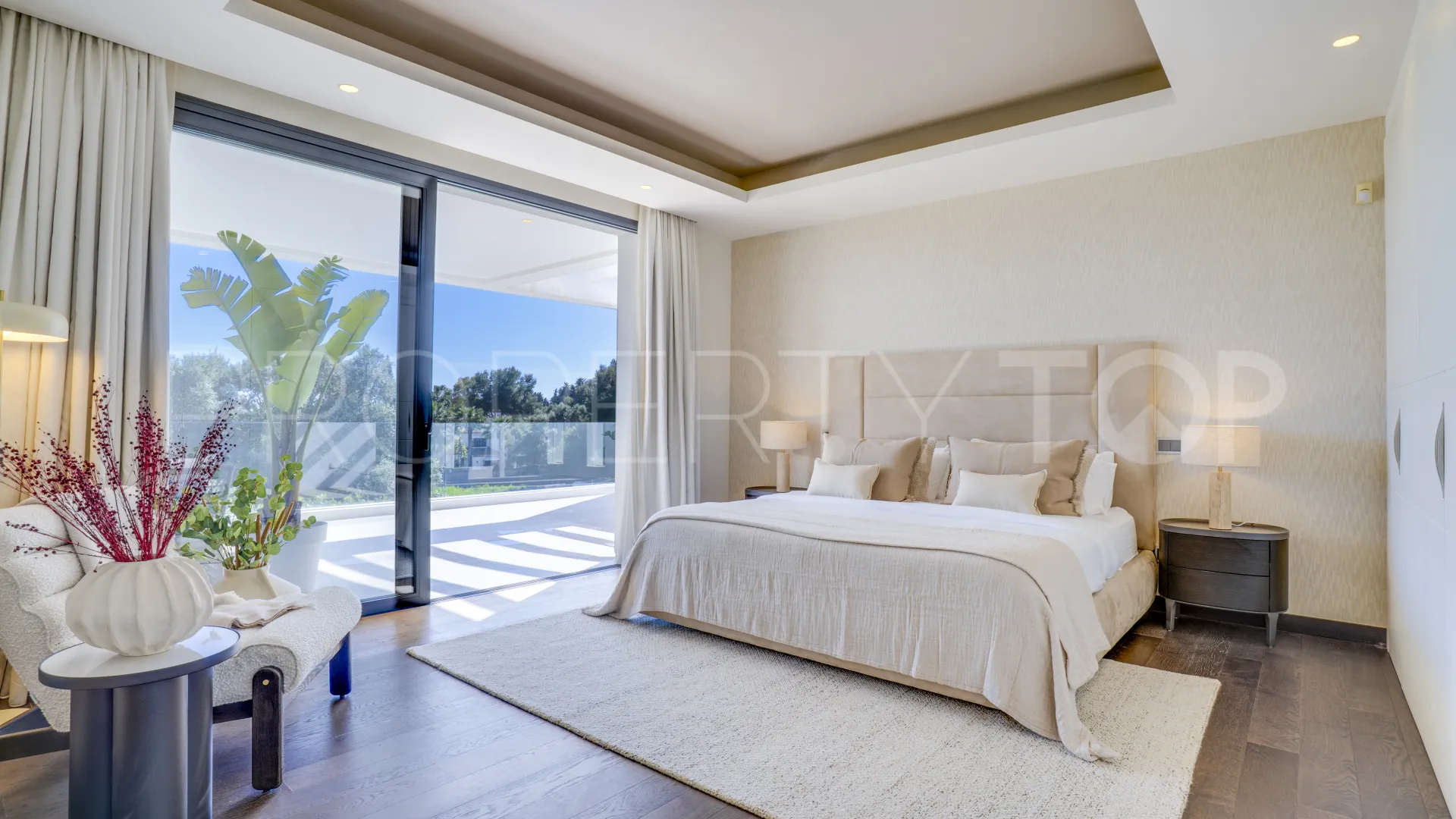 For sale villa with 5 bedrooms in Golden Mile