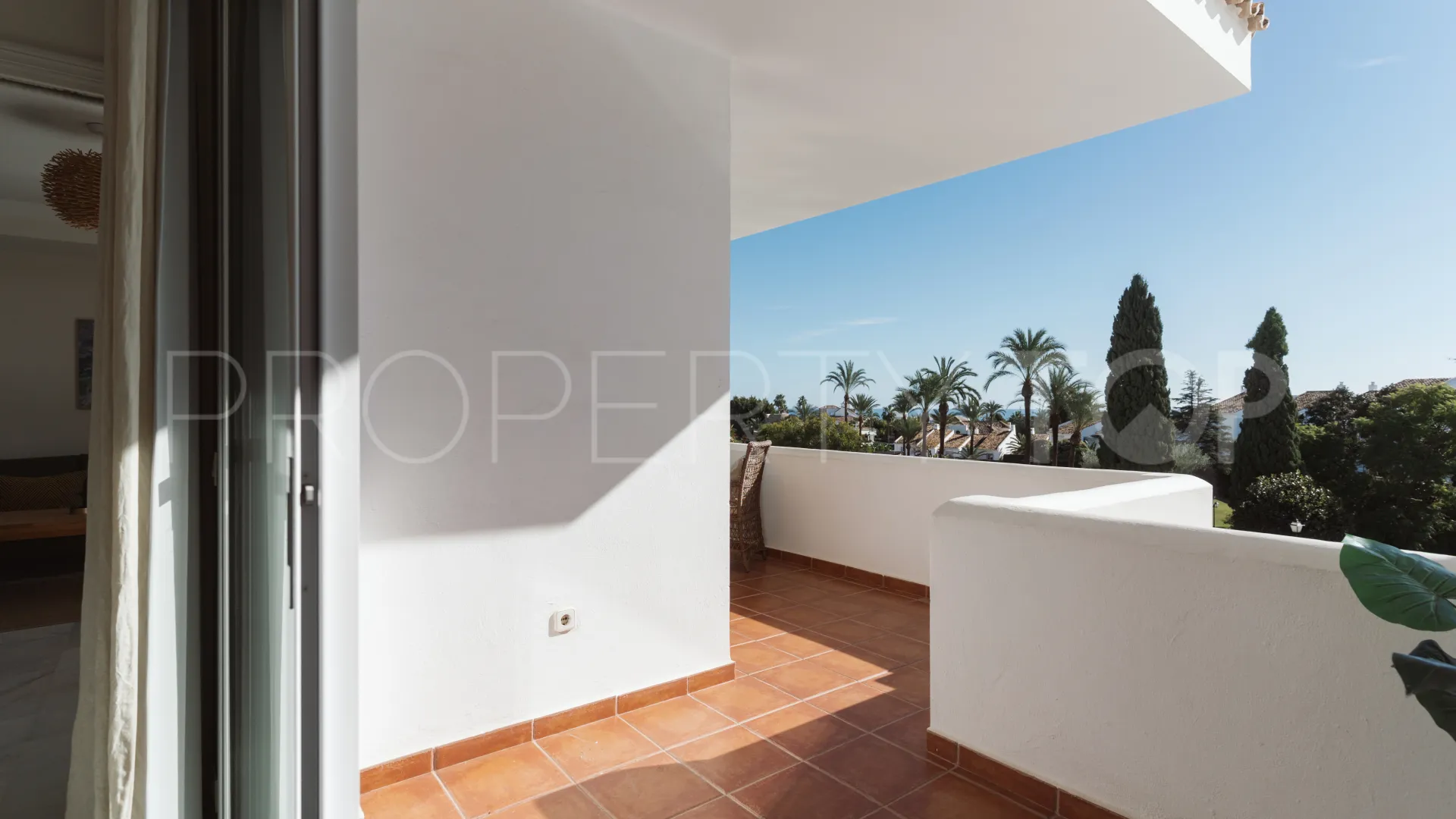 Apartamento en venta en Nueva Andalucia