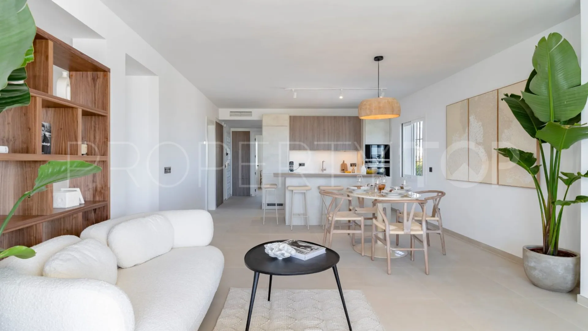 Buy Marbella apartment with 3 bedrooms