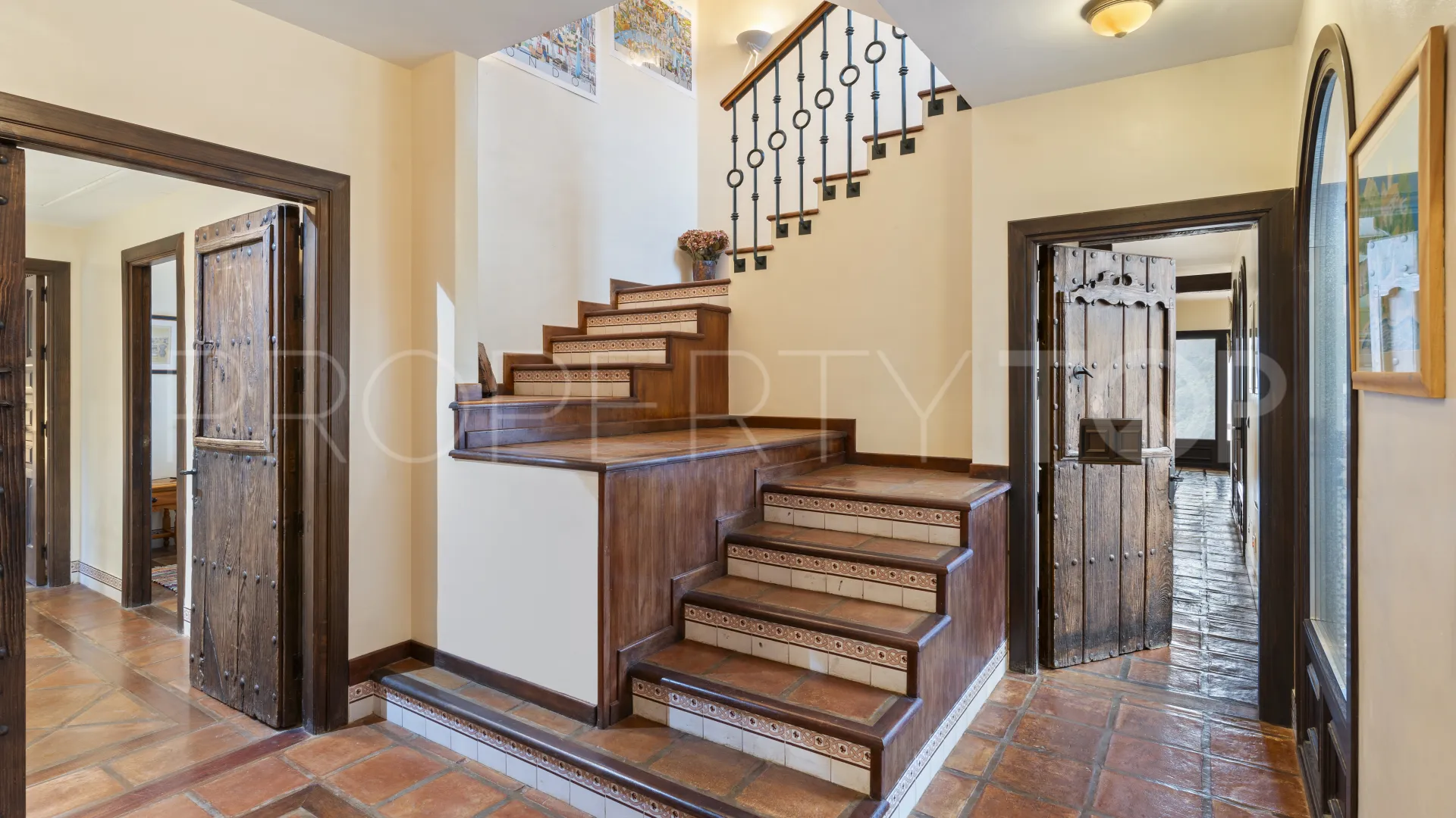 For sale Istan 6 bedrooms villa
