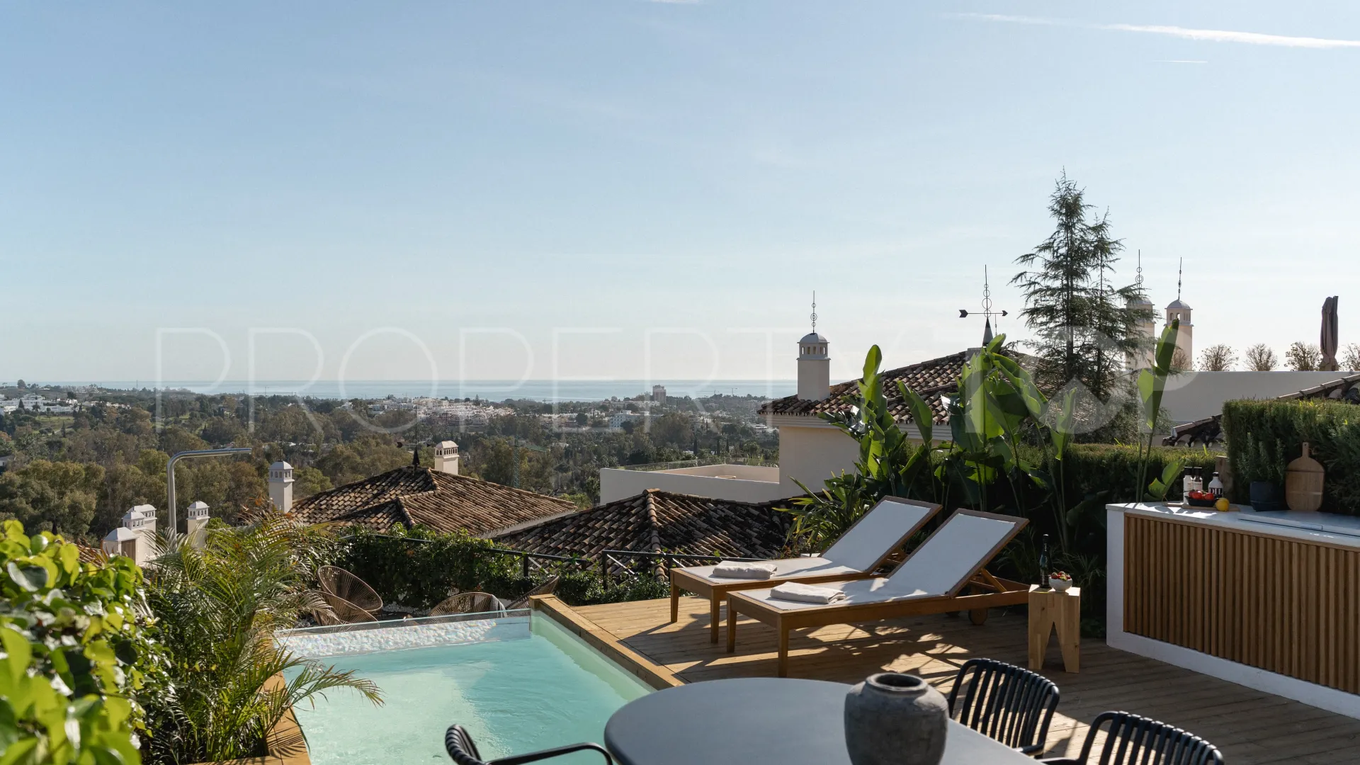 3 bedrooms Nueva Andalucia ground floor apartment for sale