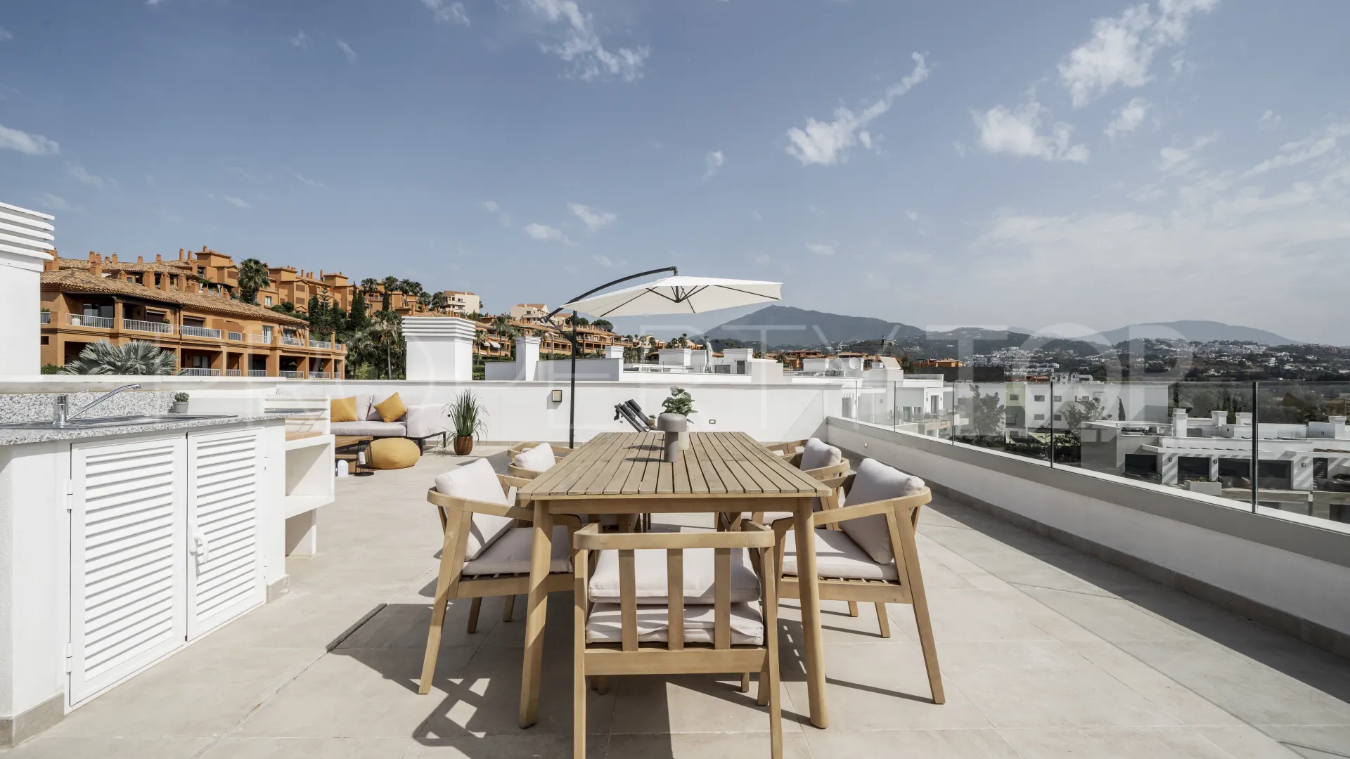 Estepona, Ático en venta de 3 dormitorios