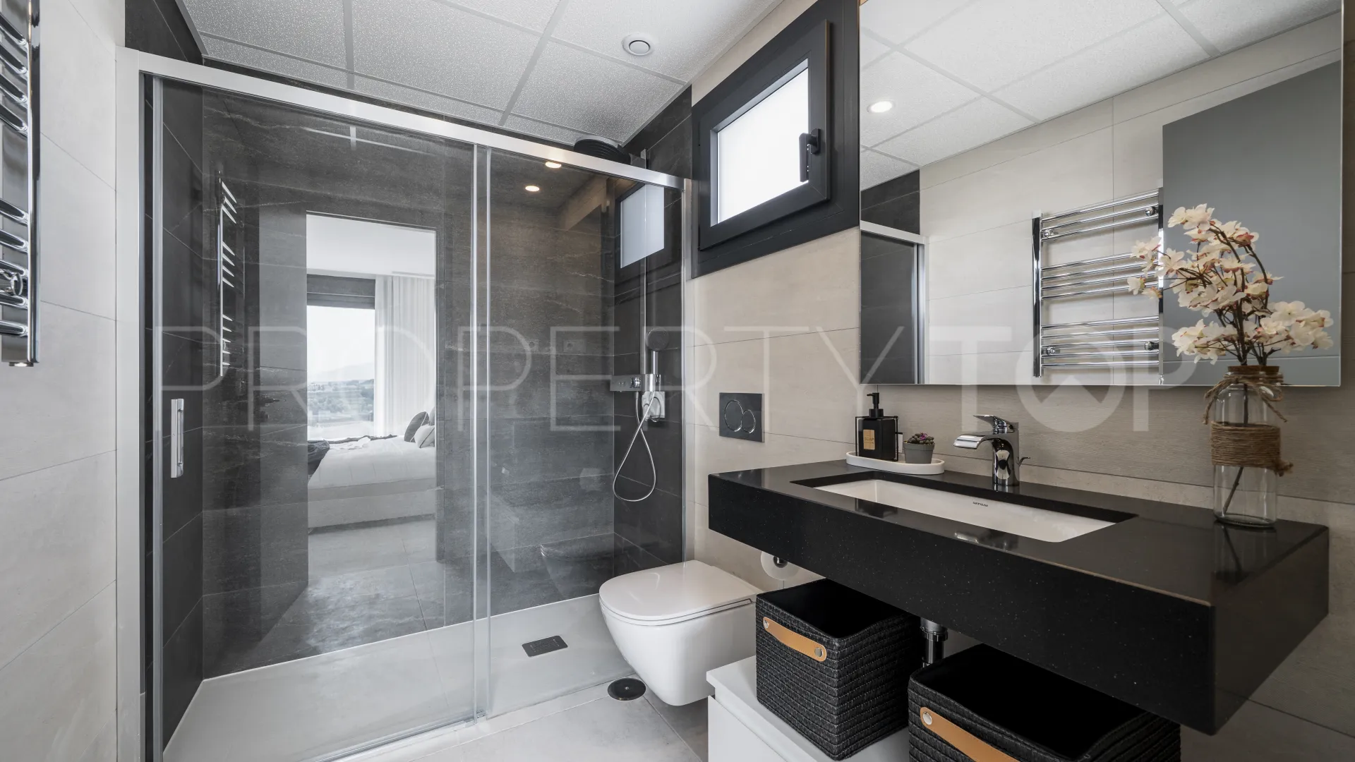 Estepona, Ático en venta de 3 dormitorios
