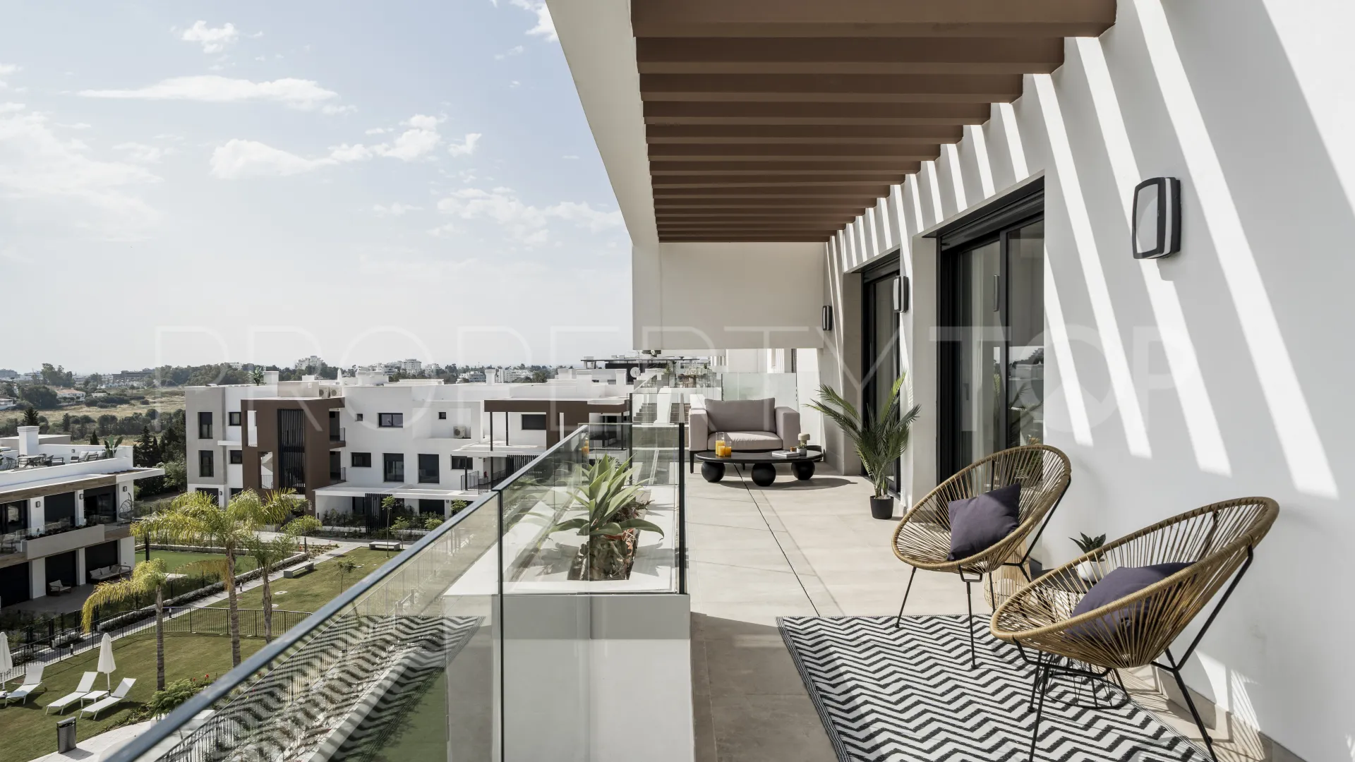 Estepona, Ático en venta de 3 dormitorios