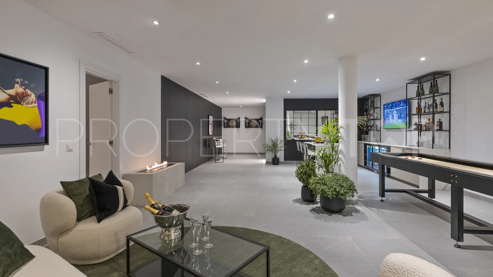 Nueva Andalucia, villa en venta con 5 dormitorios