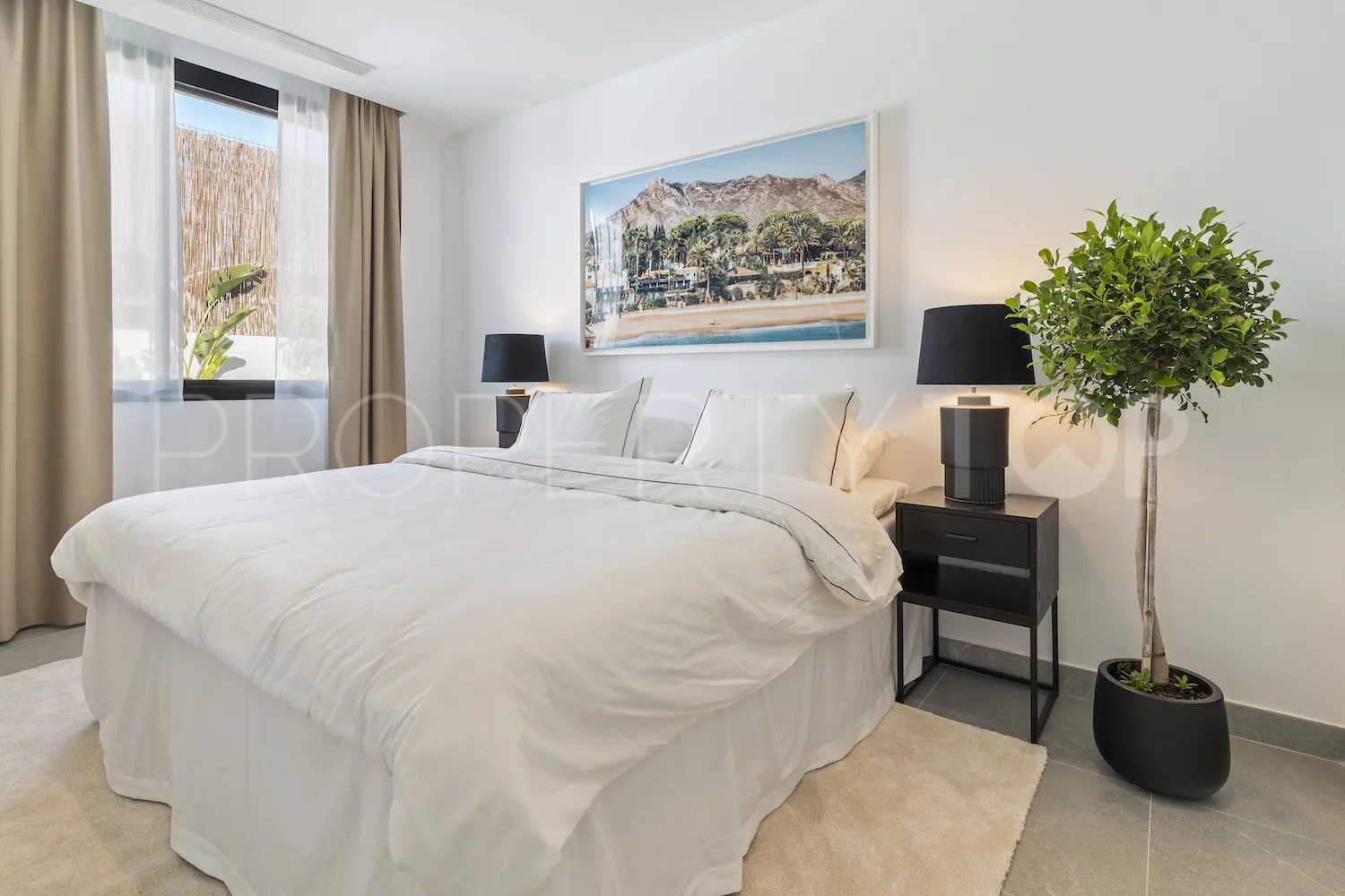 Nueva Andalucia, villa en venta con 5 dormitorios