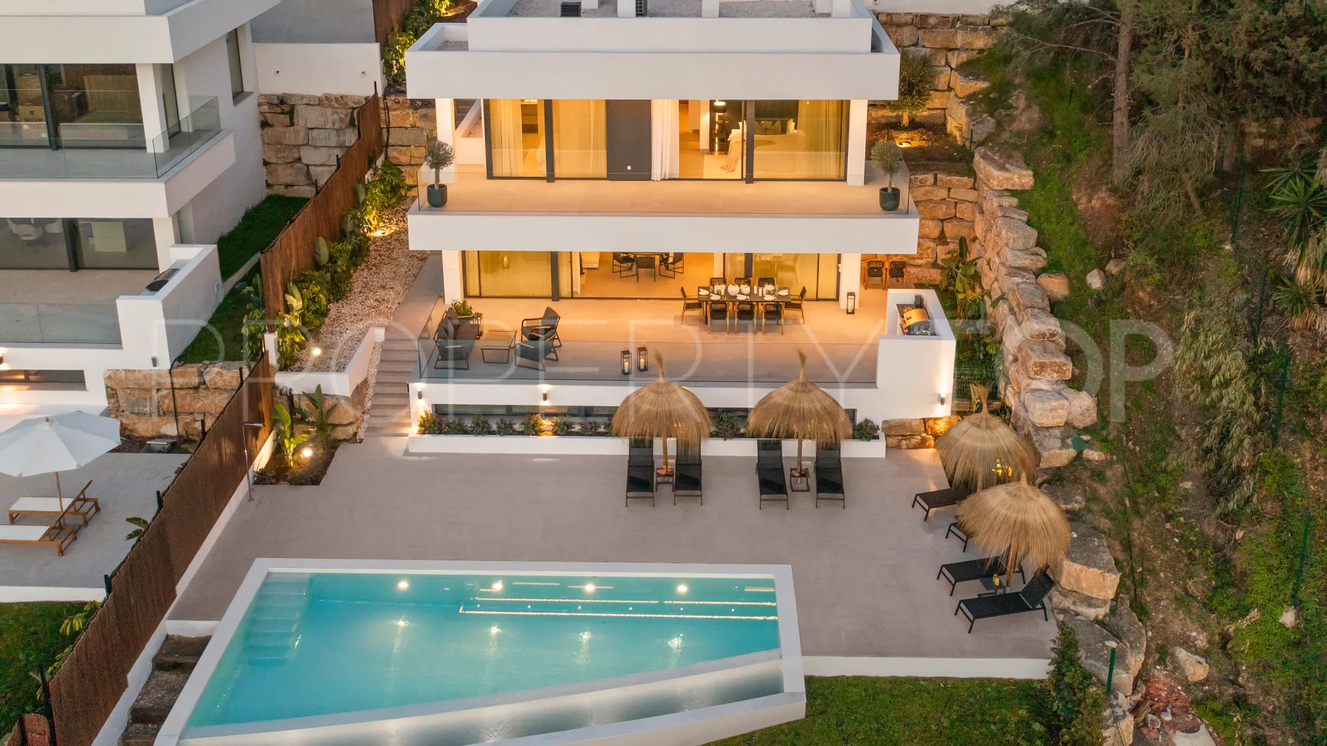 Nueva Andalucia, villa en venta con 5 dormitorios