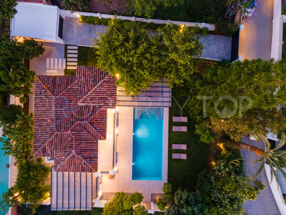 Villa for sale in Marbella - Puerto Banus