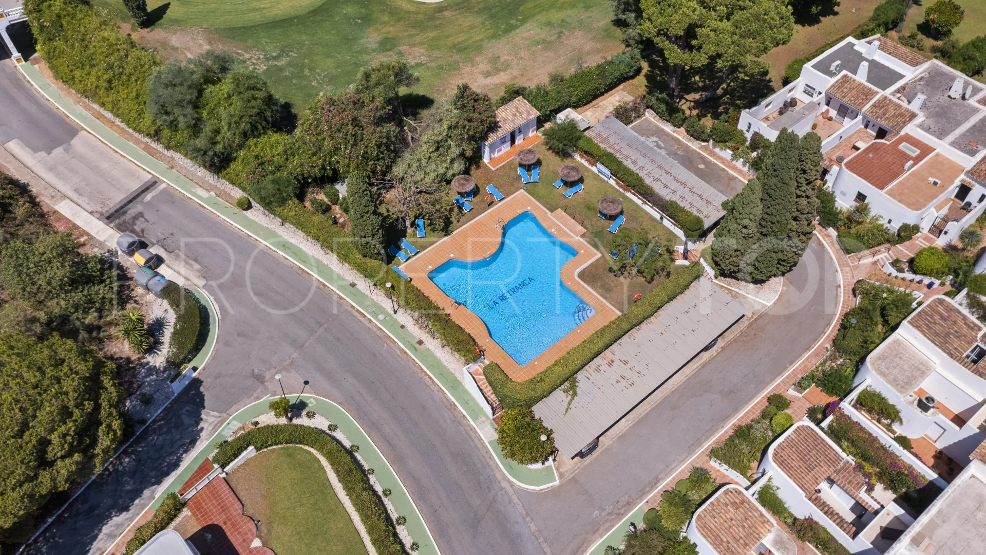 Town house for sale in Marbella City
