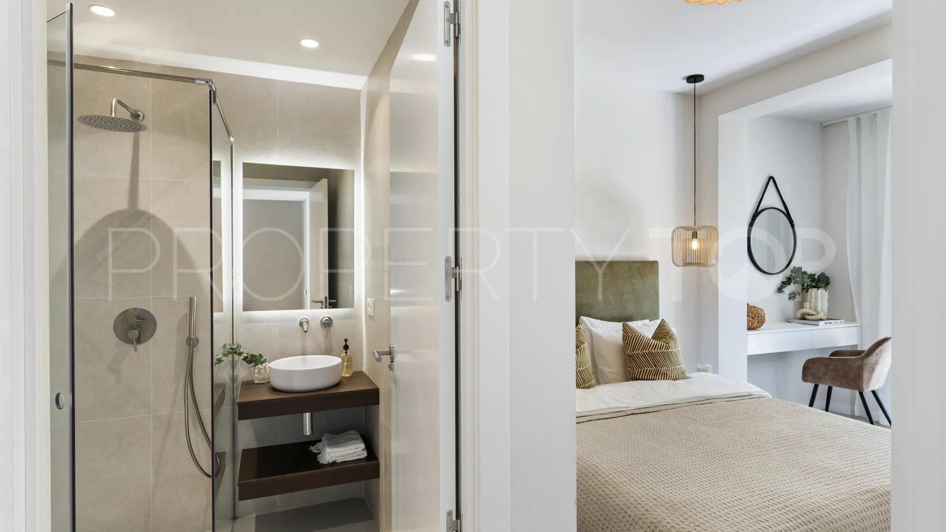 Town house for sale in Marbella City