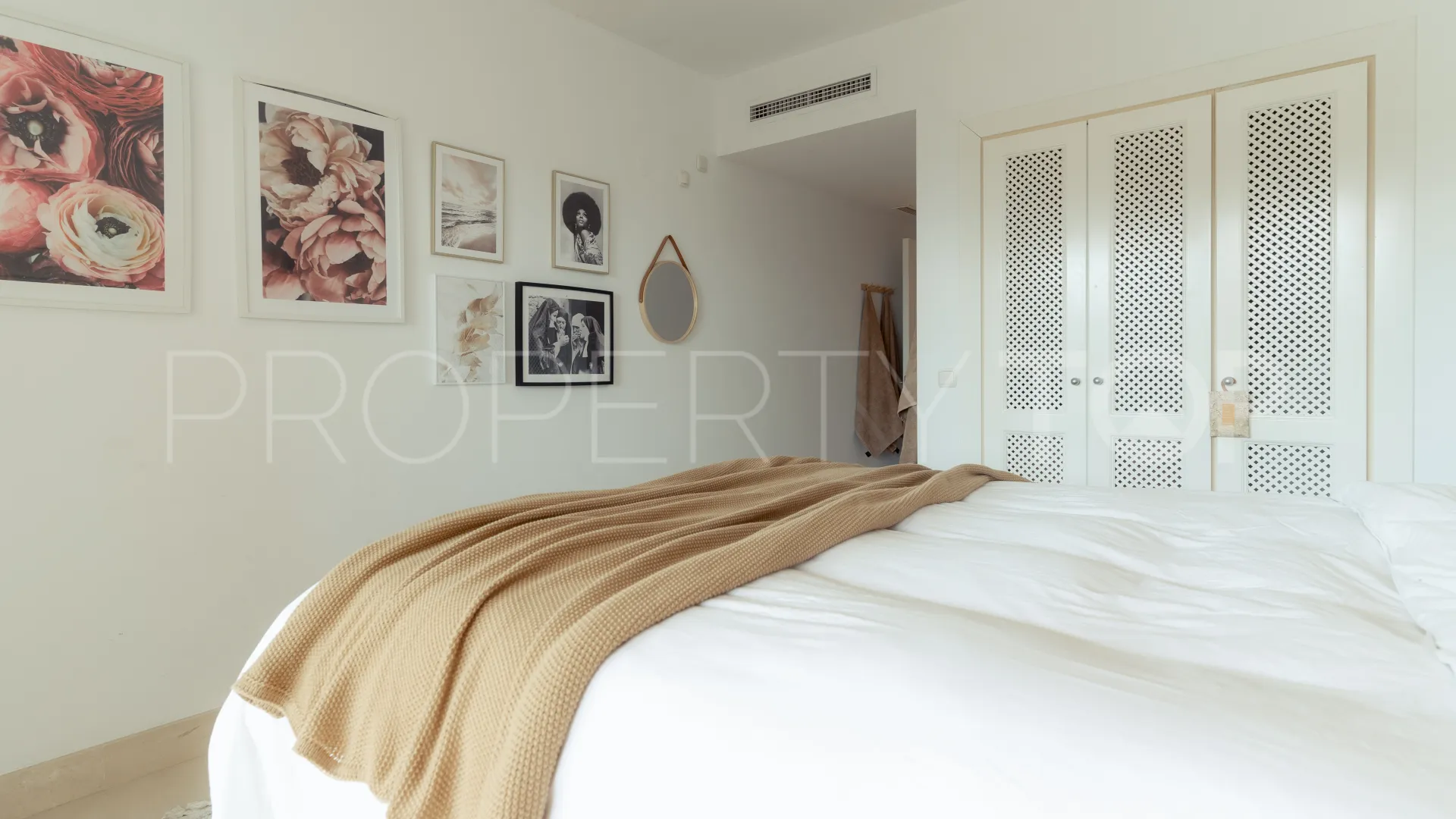 2 bedrooms ground floor apartment for sale in Nueva Andalucia