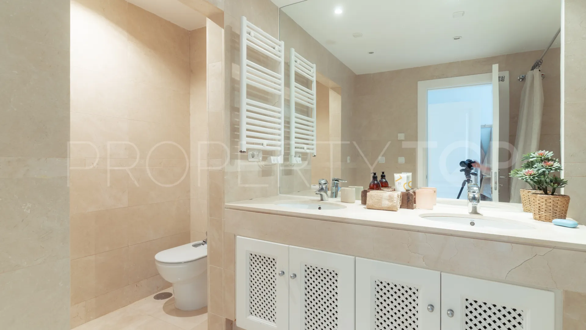 2 bedrooms ground floor apartment for sale in Nueva Andalucia