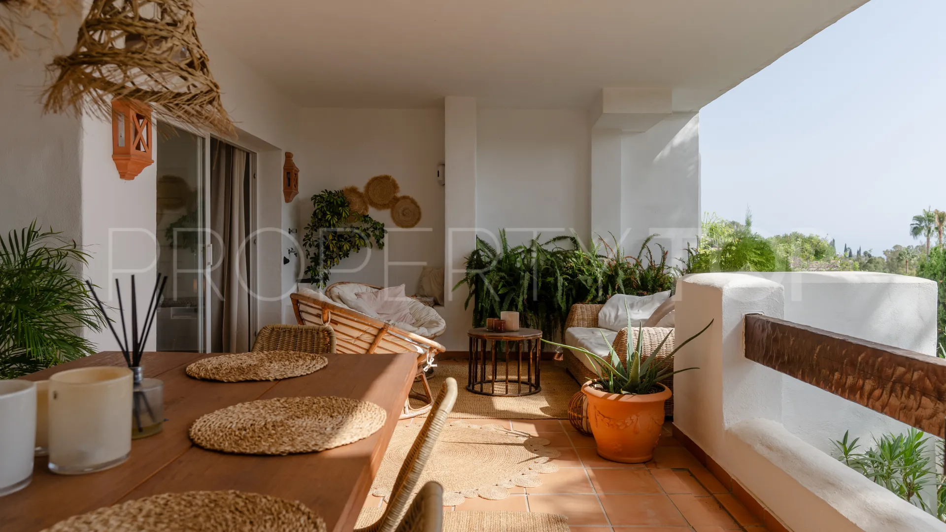 2 bedrooms ground floor apartment for sale in Nueva Andalucia