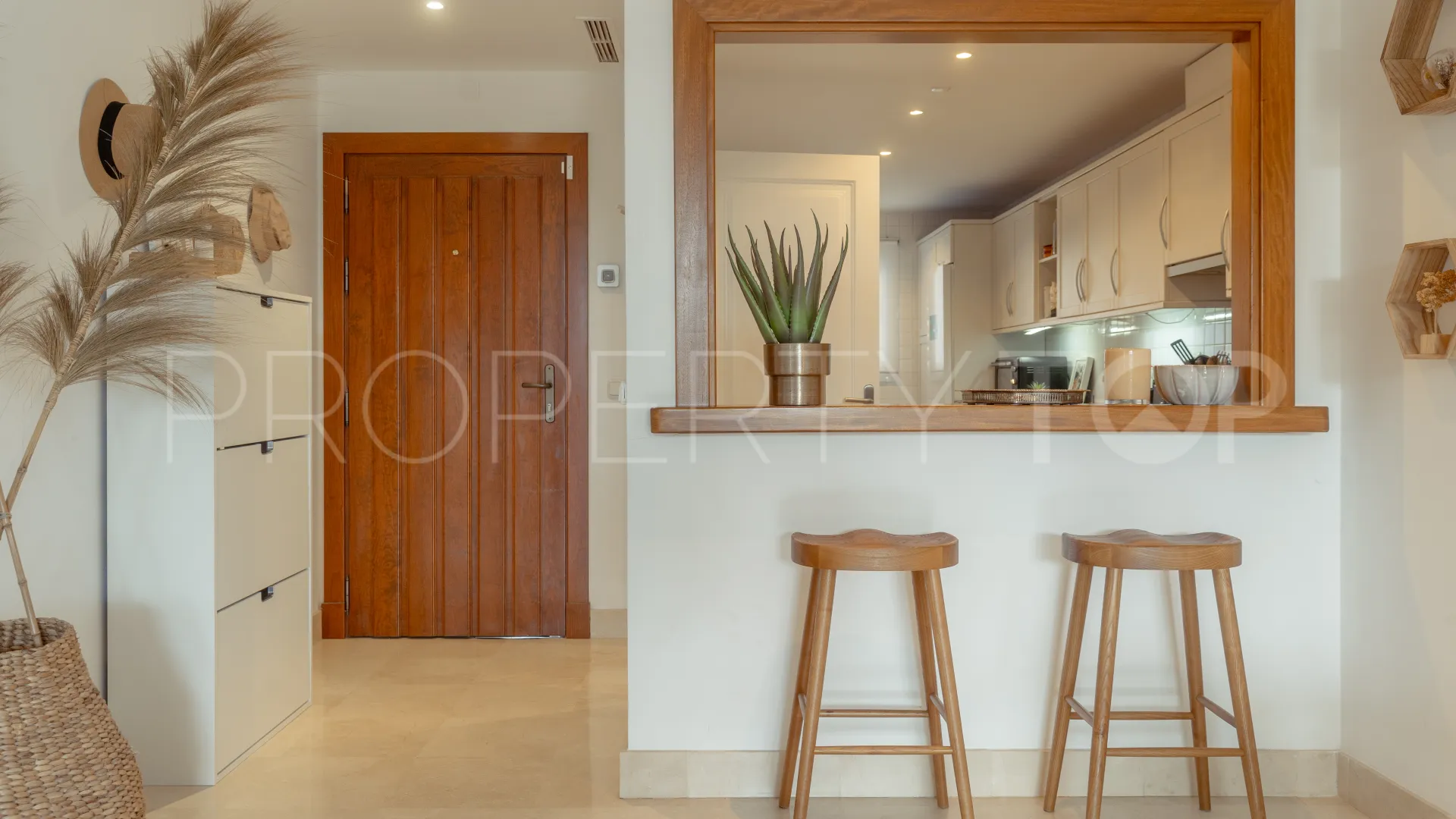 2 bedrooms ground floor apartment for sale in Nueva Andalucia