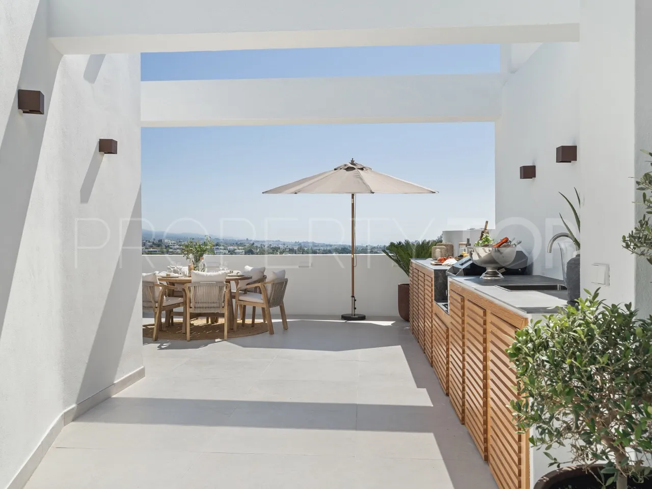4 bedrooms town house in La Quinta for sale