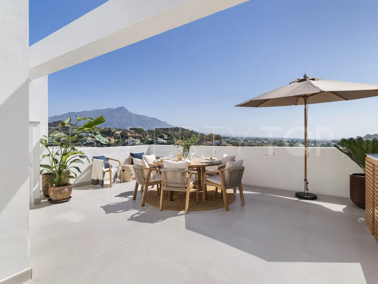 4 bedrooms town house in La Quinta for sale