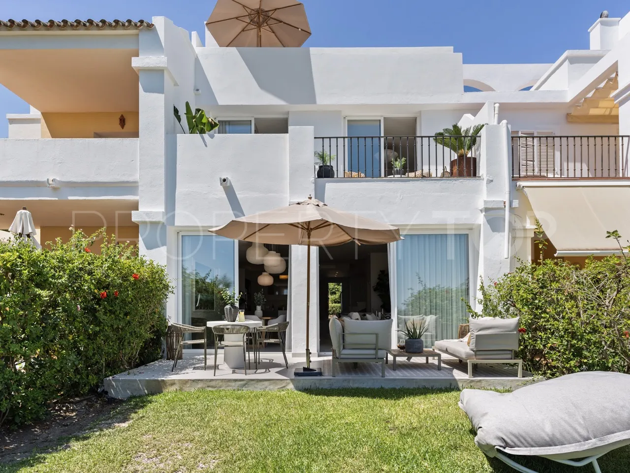 4 bedrooms town house in La Quinta for sale
