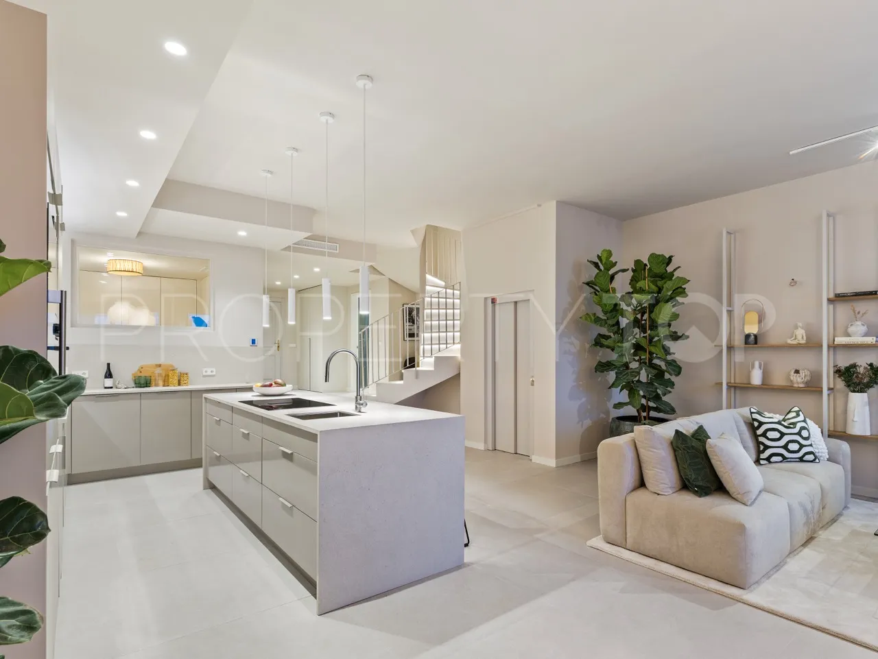 4 bedrooms town house in La Quinta for sale
