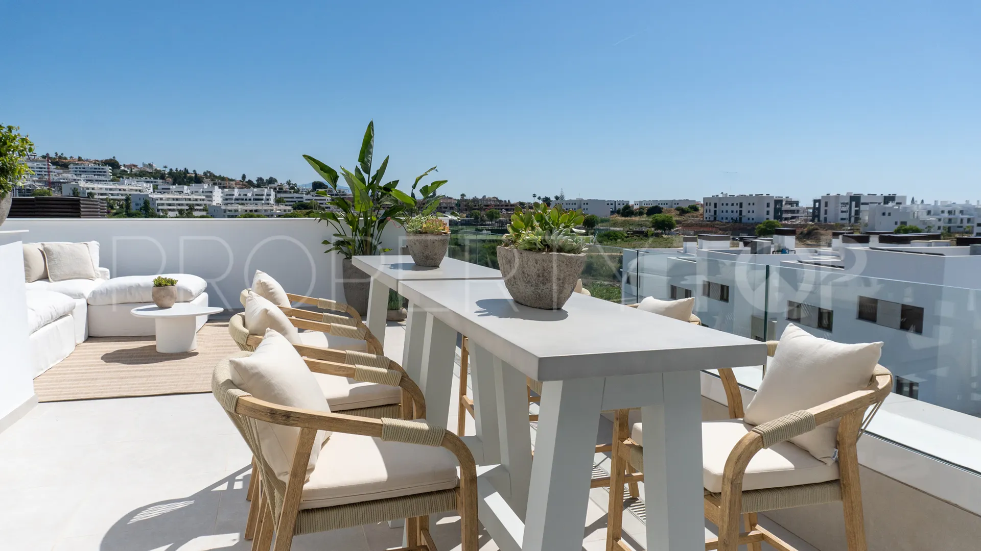 3 bedrooms apartment for sale in Estepona West