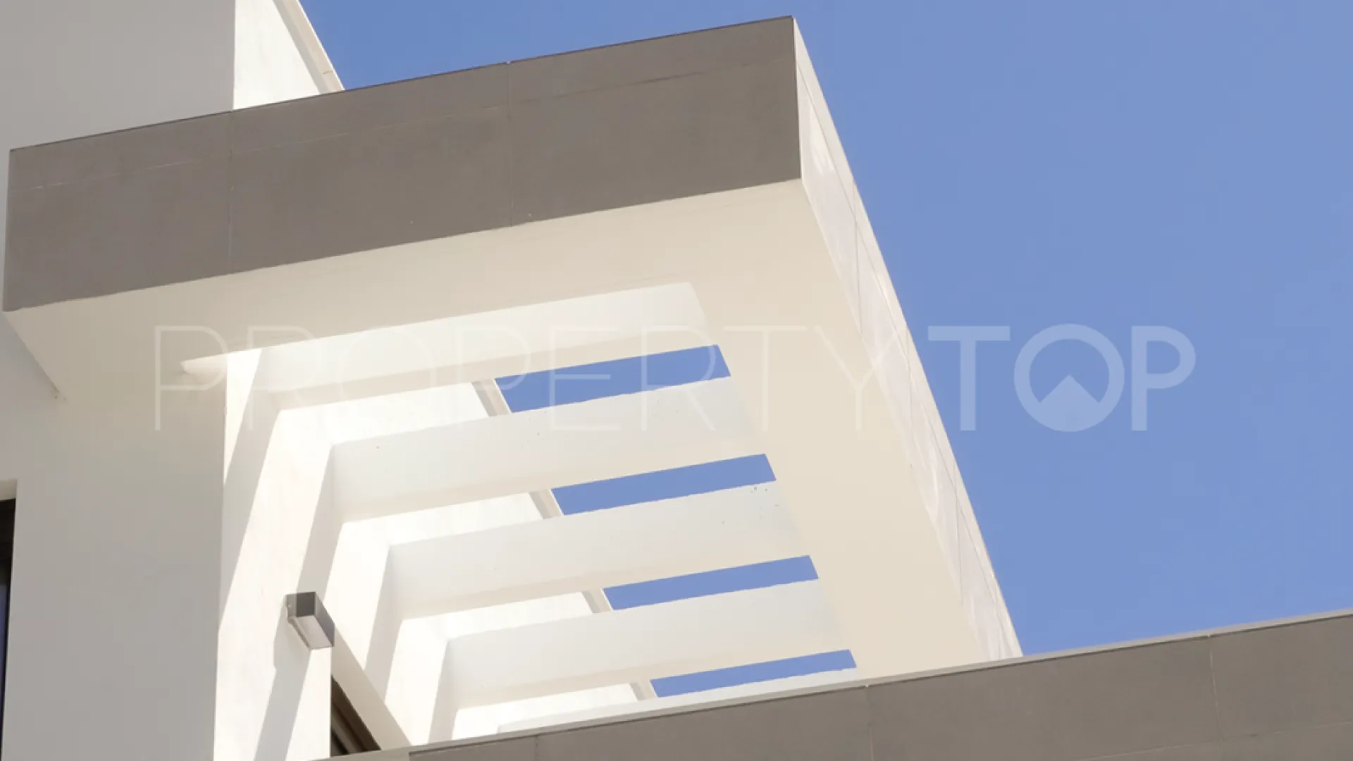 3 bedrooms apartment for sale in Estepona West