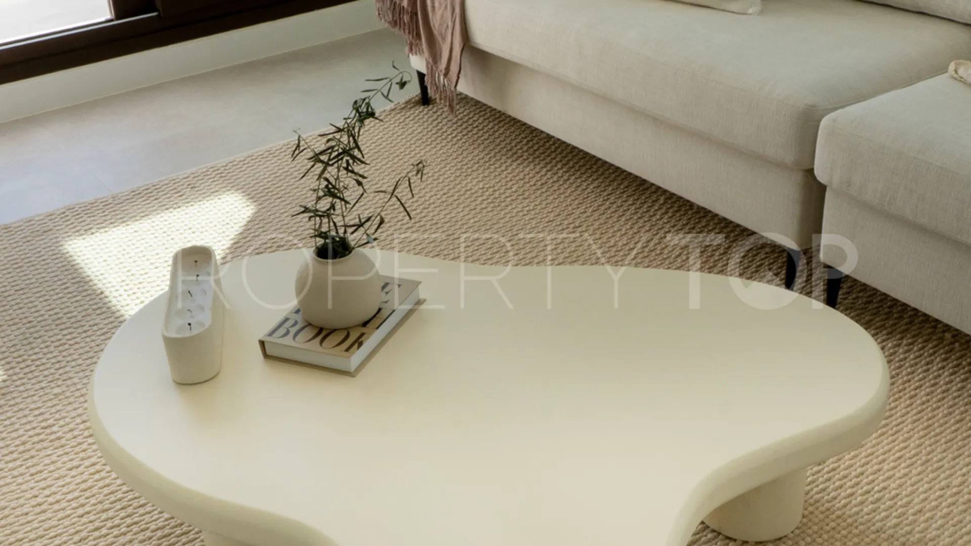 3 bedrooms apartment for sale in Estepona West