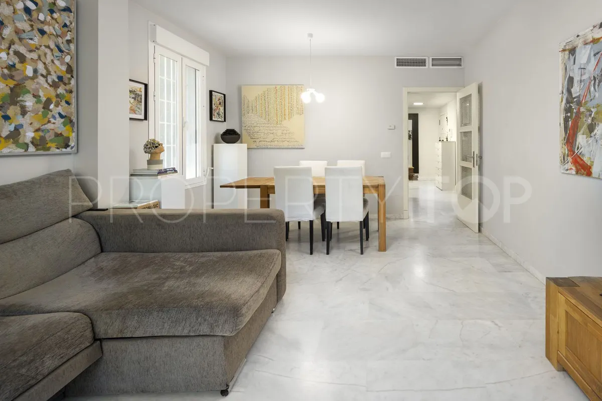 Apartamento planta baja a la venta en Benalmadena