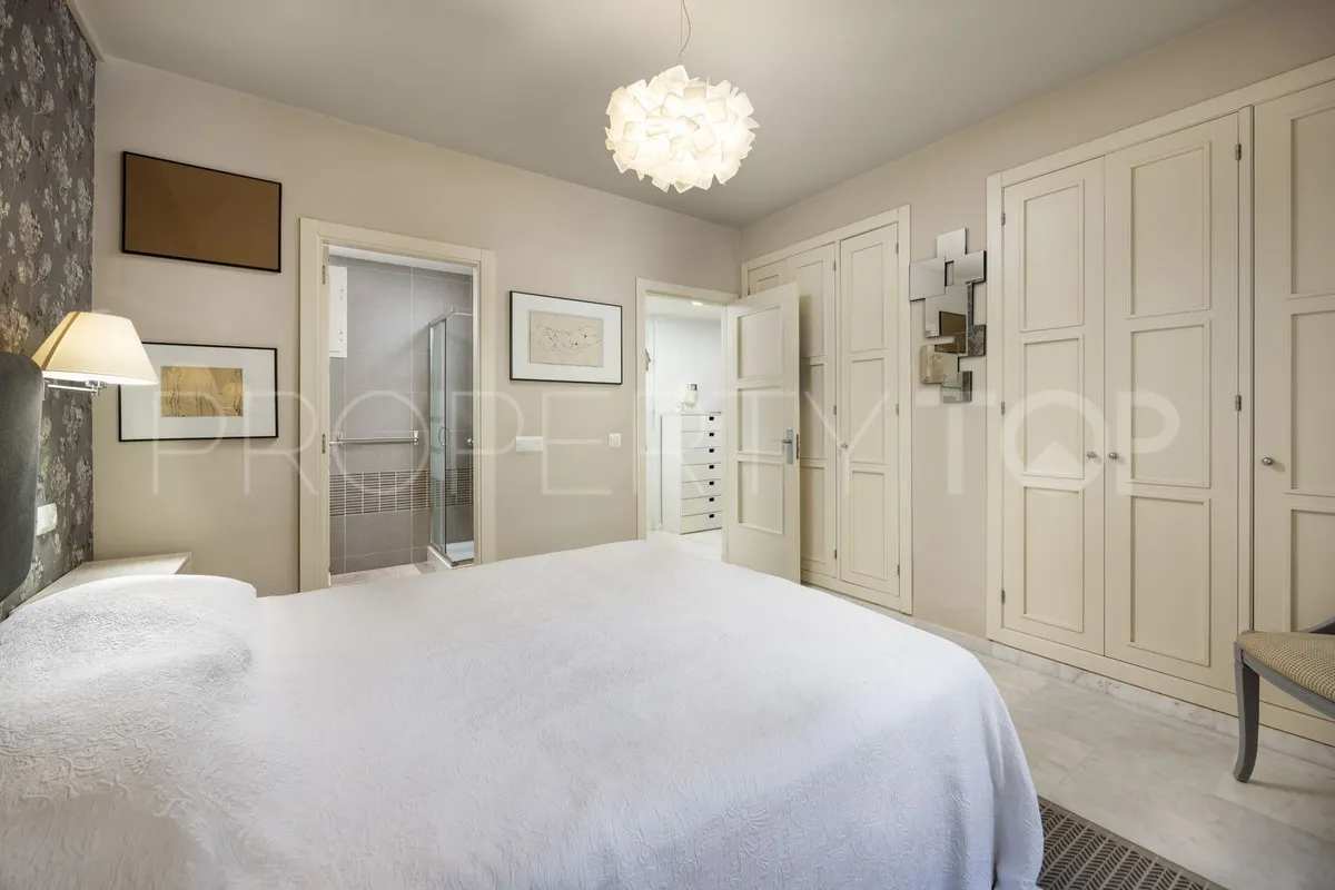 Apartamento planta baja a la venta en Benalmadena
