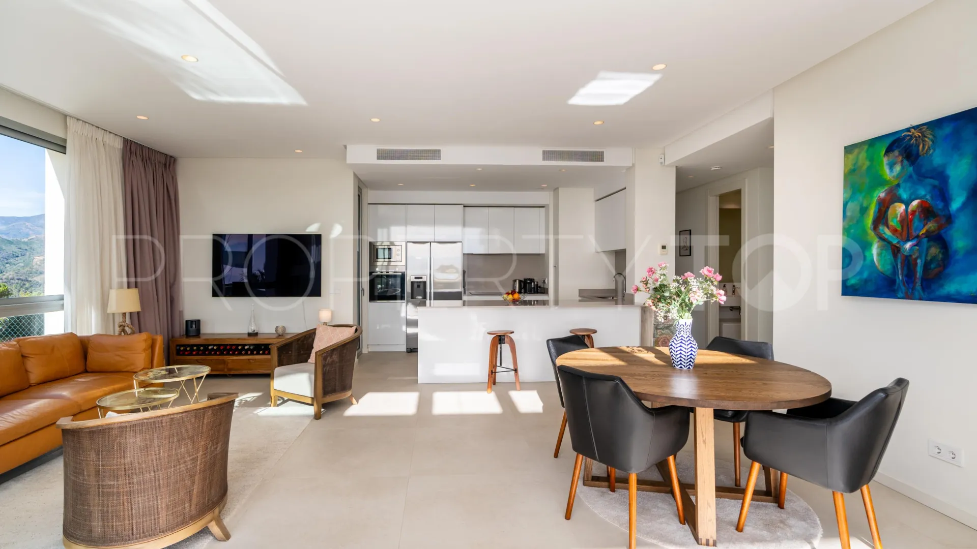 3 bedrooms apartment in Benahavis for sale