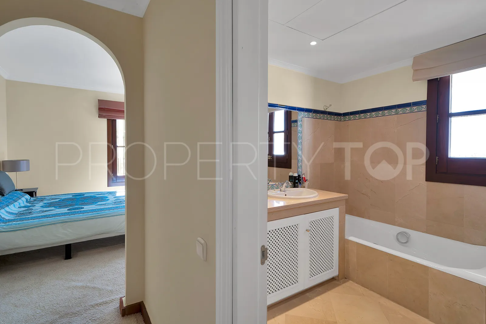 Benahavis, adosado a la venta con 3 dormitorios