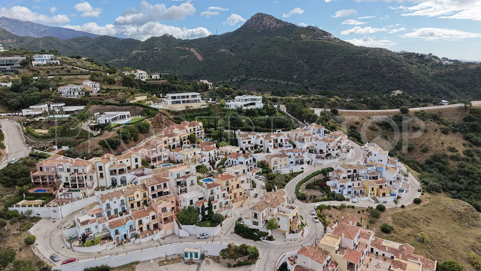 Benahavis, adosado a la venta con 3 dormitorios