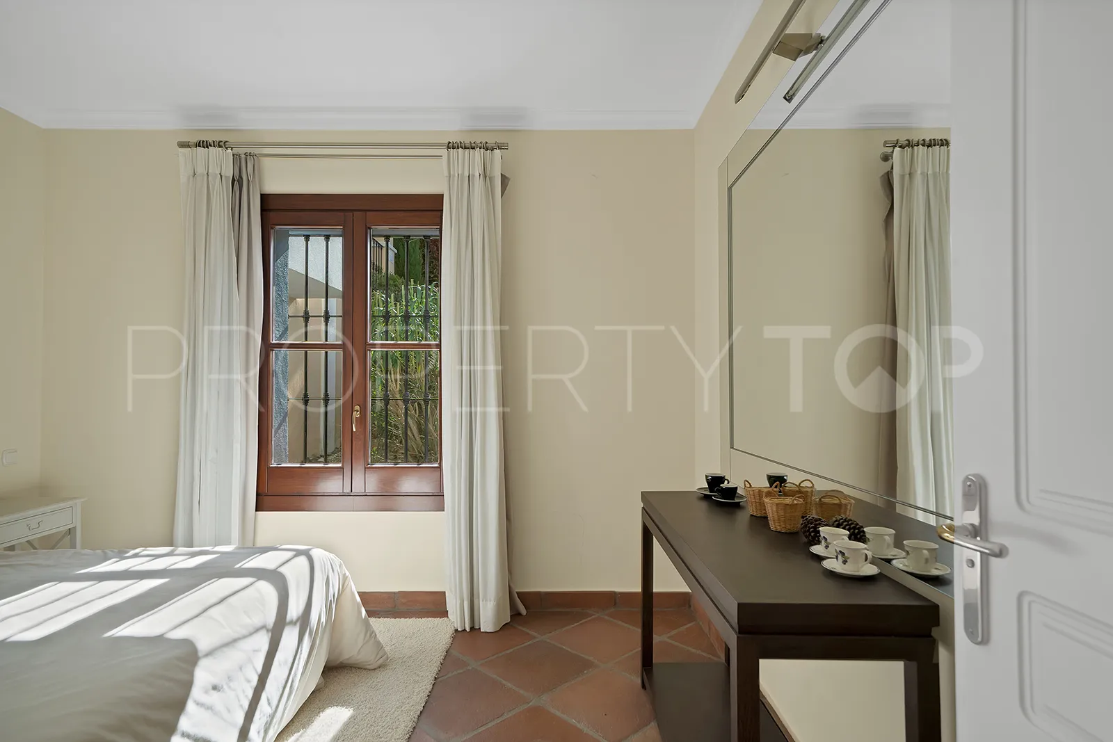 Benahavis, adosado a la venta con 3 dormitorios