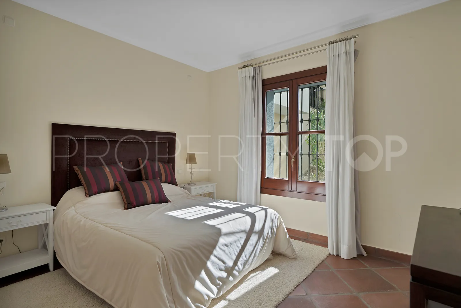 Benahavis, adosado a la venta con 3 dormitorios