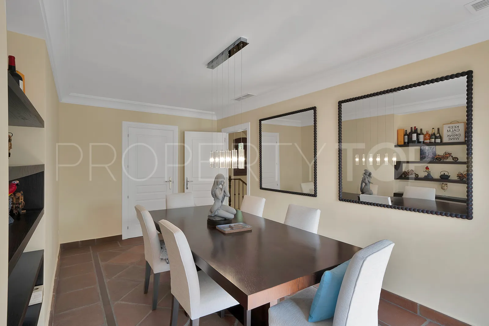 Benahavis, adosado a la venta con 3 dormitorios