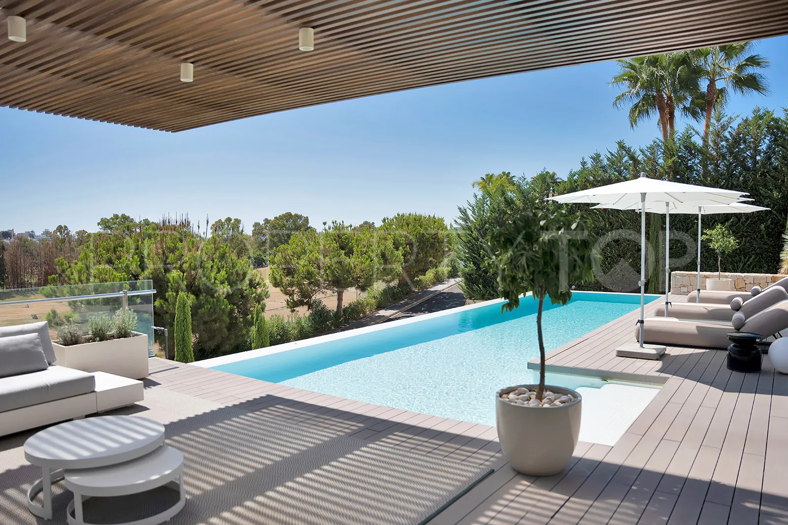 Benahavis villa for sale