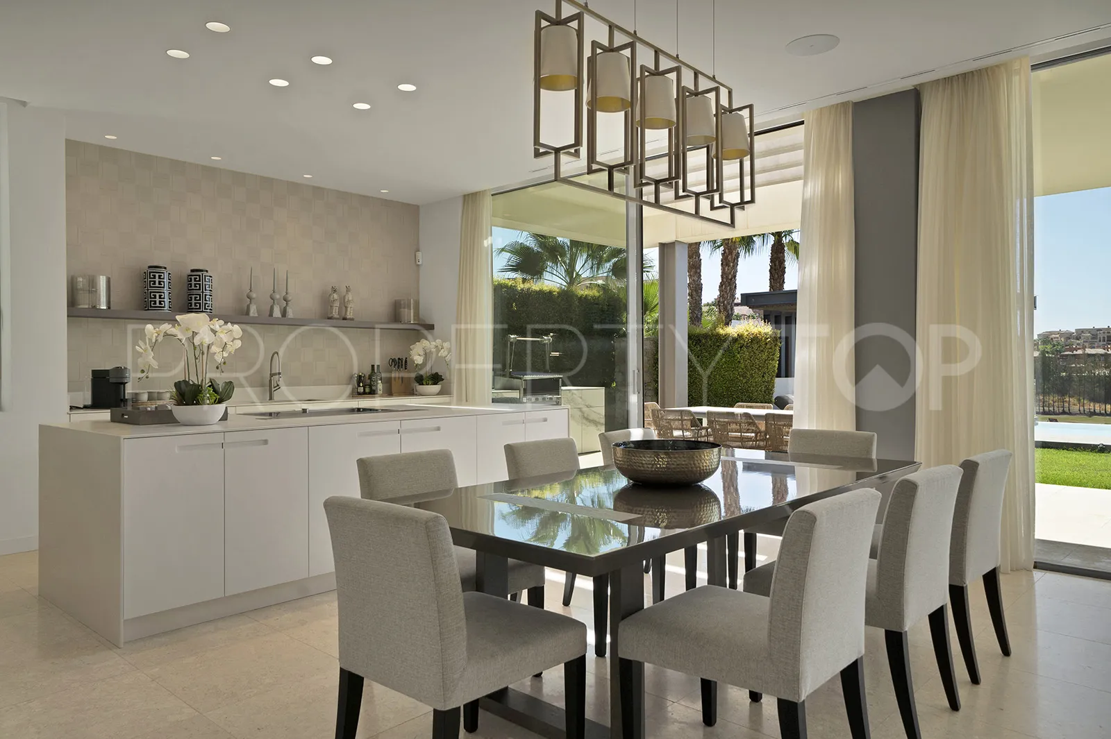 Benahavis villa for sale