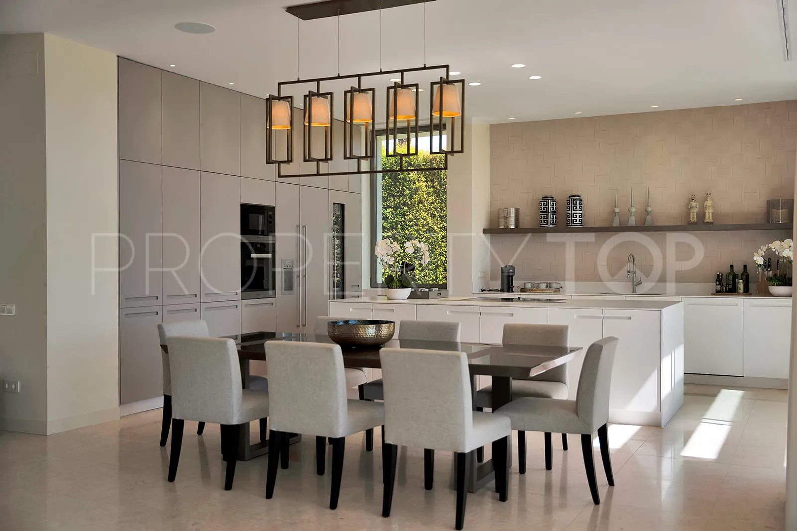 Benahavis villa for sale