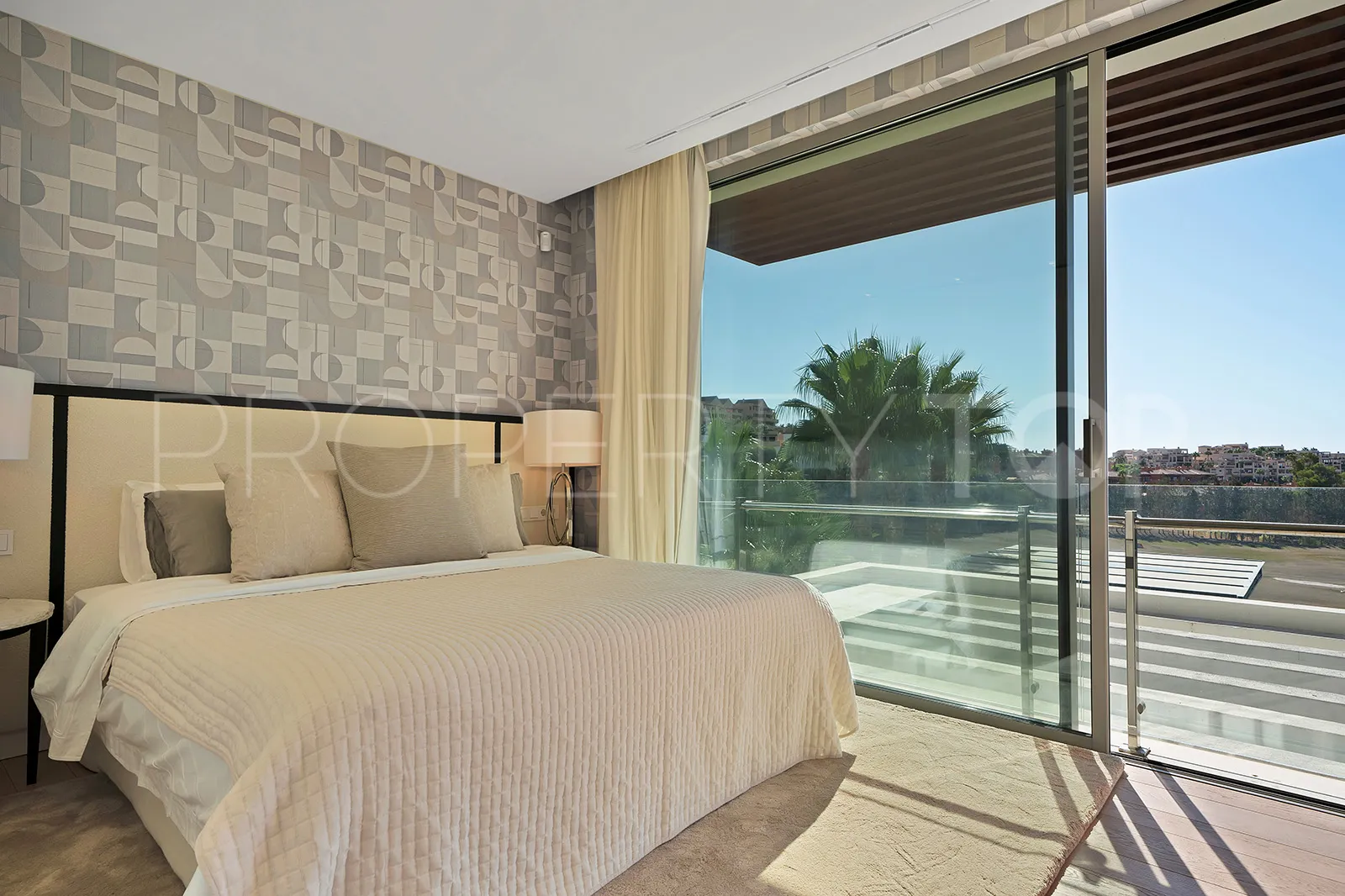 Benahavis villa for sale